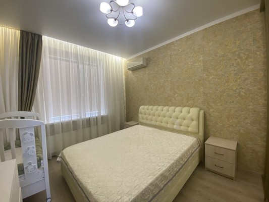 Продам двухкомнатную (2-комн.) квартиру, Еременко ул, 101, Ростов-на-Дону г