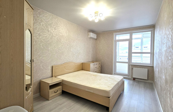 Сдам двухкомнатную (2-комн.) квартиру, КИМ ул, 45, Пермь г