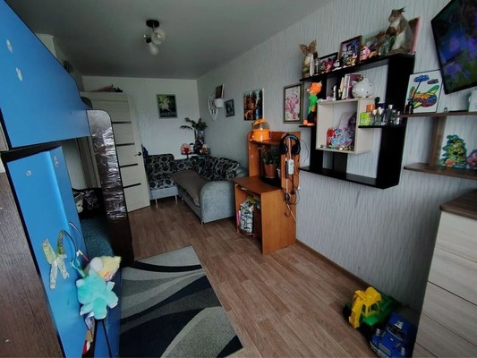 Продам однокомнатную (1-комн.) квартиру, Автомобилистов ул, 46, Викулово с