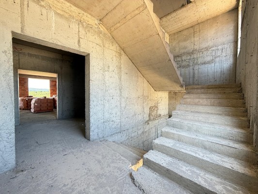 Продам двухкомнатную (2-комн.) квартиру, Тарчокова ул, 127Б, Нальчик г