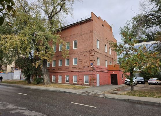 Продам коммерческое помещение 1 168 м2, Наставнический пер, 11, Москва г