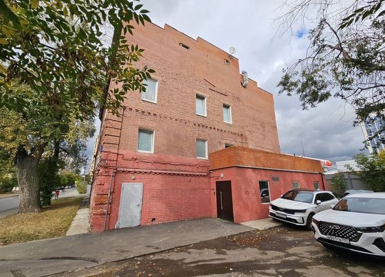 Продам коммерческое помещение 1 168 м2, Наставнический пер, 11, Москва г