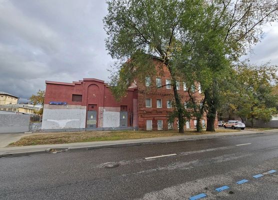 Продам коммерческое помещение 1 168 м2, Наставнический пер, 11, Москва г