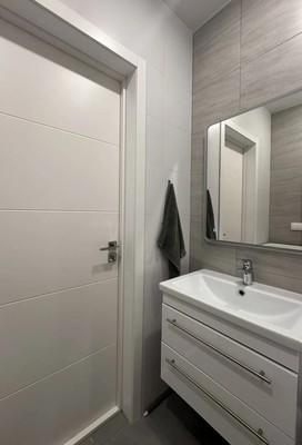 Продам двухкомнатную (2-комн.) квартиру, Мира ул, 64к2, Казань г
