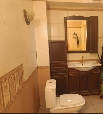 Продам трехкомнатную (3-комн.) квартиру, Дмитровская ул, 23, Базарово д