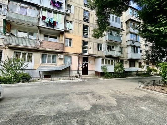 Сдам двухкомнатную (2-комн.) квартиру, Беспалова ул, 41, Симферополь г