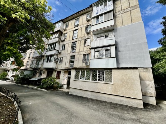 Сдам двухкомнатную (2-комн.) квартиру, Беспалова ул, 41, Симферополь г