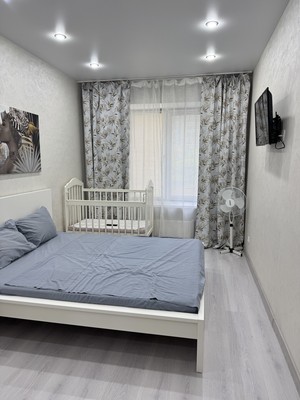Продам двухкомнатную (2-комн.) квартиру, Николая Ершова ул, 62кв, Казань г