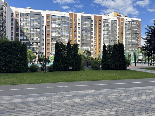 Продам двухкомнатную (2-комн.) квартиру, Николая Ершова ул, 62кв, Казань г