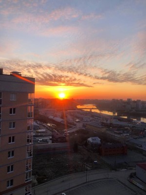 Продам однокомнатную (1-комн.) квартиру, Дамбовская ул, 25к1, Тюмень г