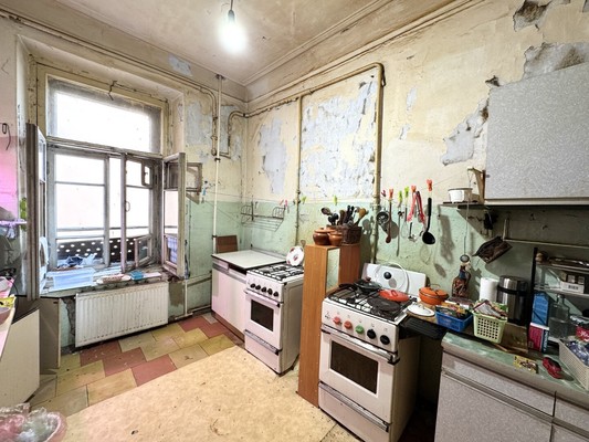 Продам комнату в 5-комн. квартире, 6-я Красноармейская ул, 14, Санкт-Петербург г