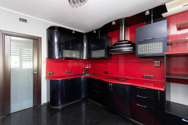 Продам многокомнатную квартиру, Поречная ул, 31к1, Москва г