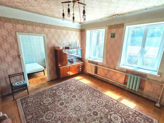 Продам трехкомнатную (3-комн.) квартиру, Чехова пр-кт, 42-44/127, Ростов-на-Дону г