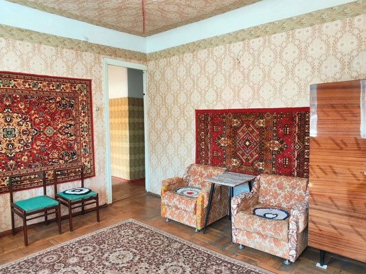 Продам трехкомнатную (3-комн.) квартиру, Чехова пр-кт, 42-44/127, Ростов-на-Дону г