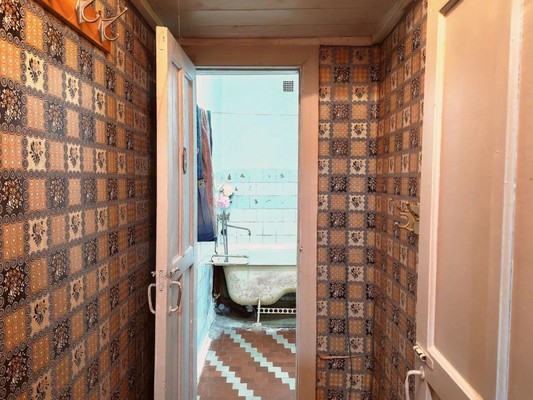 Продам трехкомнатную (3-комн.) квартиру, Чехова пр-кт, 42-44/127, Ростов-на-Дону г
