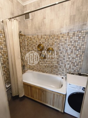 Продам двухкомнатную (2-комн.) квартиру, ДСК Поречье тер, 4, Звенигород г