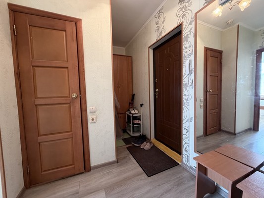 Продам однокомнатную (1-комн.) квартиру, Ноксинский Спуск ул, 20, Казань г