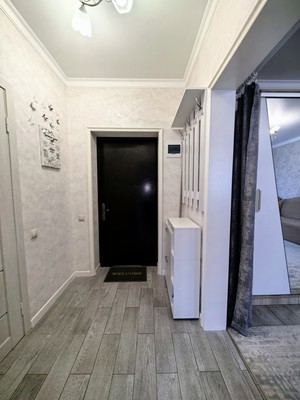 Продам однокомнатную (1-комн.) квартиру, Октябрьская ул, 72к6, Урвань с