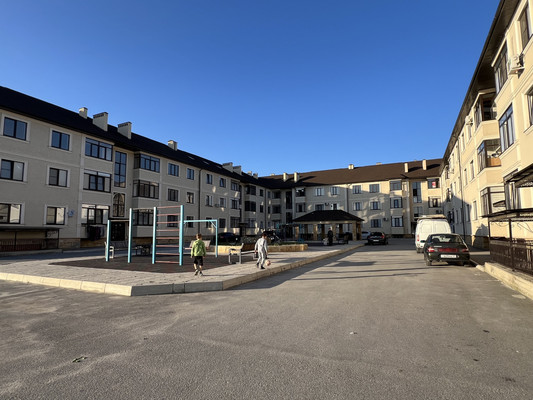 Продам однокомнатную (1-комн.) квартиру, Октябрьская ул, 72к6, Урвань с