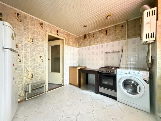 Продам трехкомнатную (3-комн.) квартиру, Фрунзе ул, 11, Баксан г
