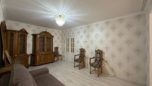 Продам однокомнатную (1-комн.) квартиру, Профсоюзная ул, 240, Вольный Аул кп