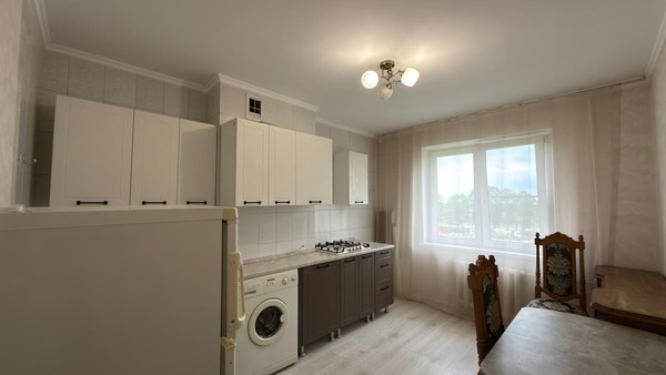 Продам однокомнатную (1-комн.) квартиру, Профсоюзная ул, 240, Вольный Аул кп