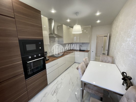 Продам однокомнатную (1-комн.) квартиру, Кирова ул, 9к2, Люберцы г