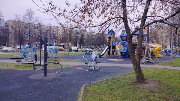 Продам двухкомнатную (2-комн.) квартиру, Науки пр-кт, 44, Санкт-Петербург г