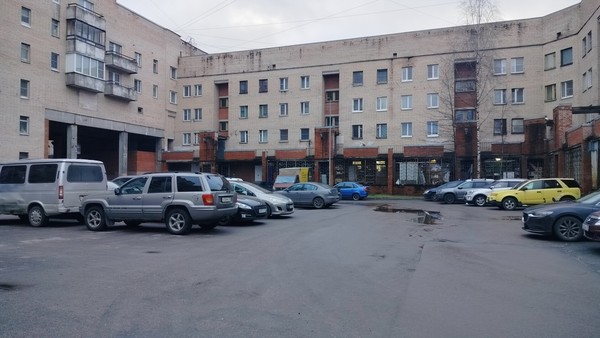 Продам двухкомнатную (2-комн.) квартиру, Науки пр-кт, 44, Санкт-Петербург г