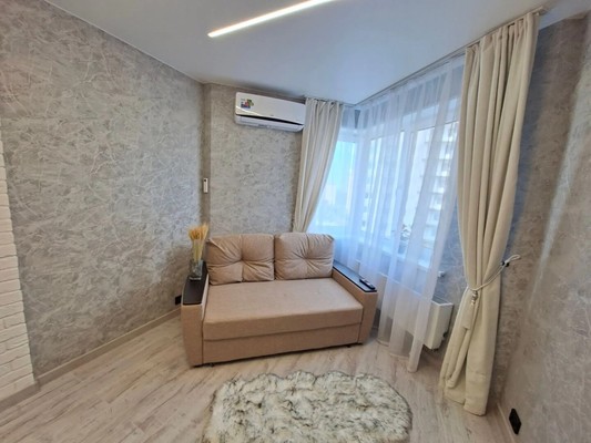 Продам однокомнатную (1-комн.) квартиру, Западный квартал (Купелинка мкр) ул, 7к1, Сапроново д