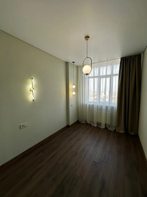 Продам однокомнатную (1-комн.) квартиру, Привокзальная пл, 3/1, Ростов-на-Дону г