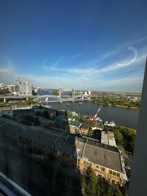 Продам однокомнатную (1-комн.) квартиру, Привокзальная пл, 3/1, Ростов-на-Дону г