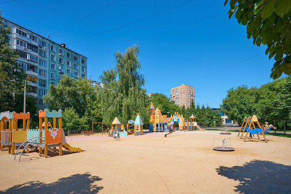 Продам однокомнатную (1-комн.) квартиру, Панфилова ул, 4, Химки г