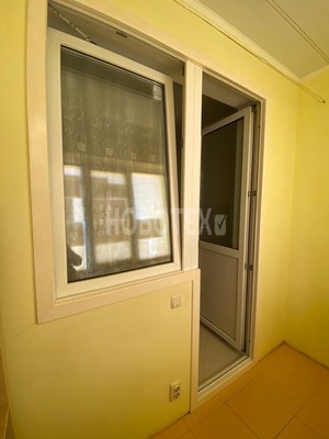 Продам однокомнатную (1-комн.) квартиру, им. Комарова В.М. ул, 30, Российский п