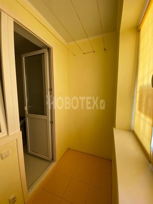 Продам однокомнатную (1-комн.) квартиру, им. Комарова В.М. ул, 30, Российский п