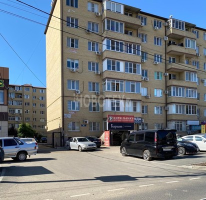 Продам однокомнатную (1-комн.) квартиру, им. Комарова В.М. ул, 30, Российский п