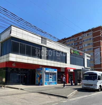 Продам однокомнатную (1-комн.) квартиру, им. Комарова В.М. ул, 30, Российский п