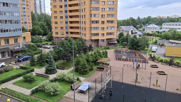 Продам однокомнатную (1-комн.) квартиру, Привокзальная пл, 1Ак1, Мурино п