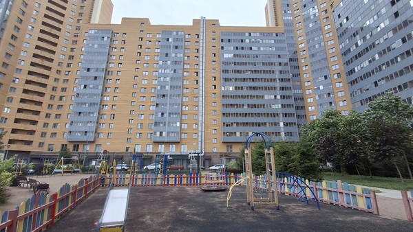Продам однокомнатную (1-комн.) квартиру, Привокзальная пл, 1Ак1, Мурино п