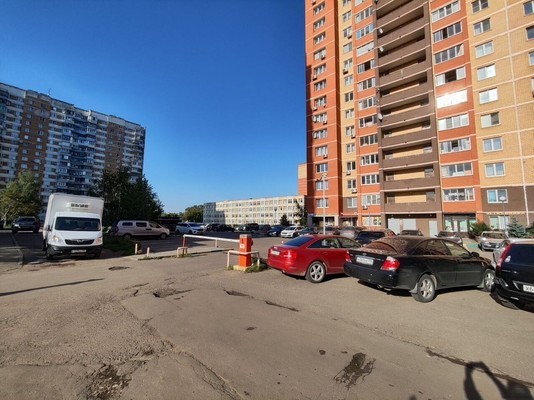 Продам однокомнатную (1-комн.) квартиру, Спортивная (Западный мкр.) ул, 2, Октябрьский рп