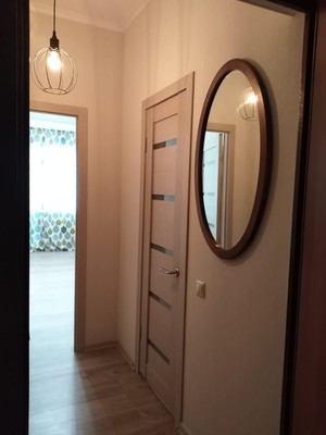 Продам однокомнатную (1-комн.) квартиру, Парковый б-р, 5, Голубое д