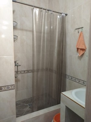 Продам однокомнатную (1-комн.) квартиру, Парковый б-р, 5, Голубое д