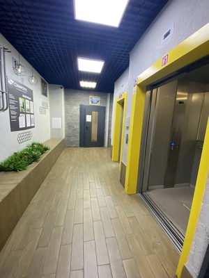 Продам однокомнатную (1-комн.) квартиру, Парковый б-р, 5, Голубое д