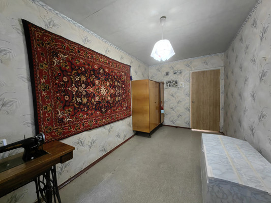 Продам двухкомнатную (2-комн.) квартиру, Строителей пр-кт, 16а, Волгодонск г