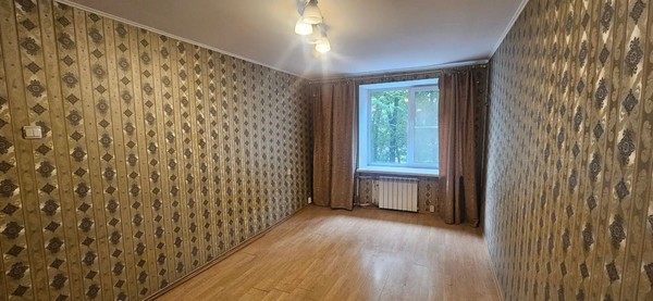 Продам трехкомнатную (3-комн.) квартиру, Ленинский пр-кт, 138/5, Санкт-Петербург г