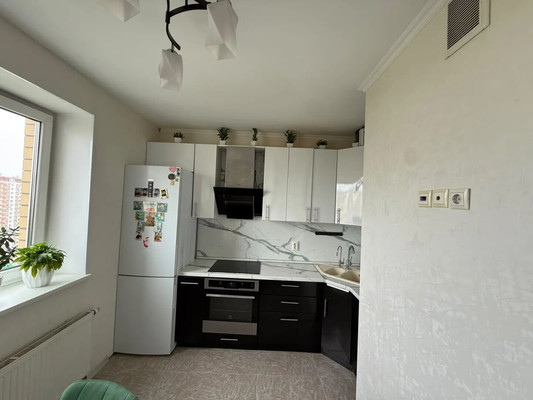 Продам двухкомнатную (2-комн.) квартиру, Северный (Купелинка мкр) кв-л, 20, Сапроново д