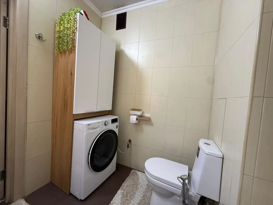 Продам двухкомнатную (2-комн.) квартиру, Северный (Купелинка мкр) кв-л, 20, Сапроново д