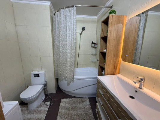 Продам двухкомнатную (2-комн.) квартиру, Северный (Купелинка мкр) кв-л, 20, Сапроново д