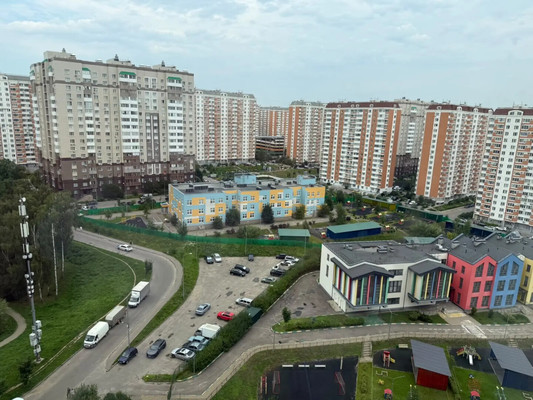 Продам двухкомнатную (2-комн.) квартиру, Северный (Купелинка мкр) кв-л, 20, Сапроново д