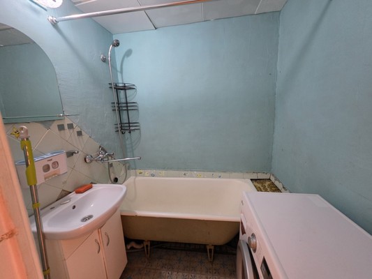 Продам трехкомнатную (3-комн.) квартиру, Красная (Львовский мкр.) ул, 5, Подольск г